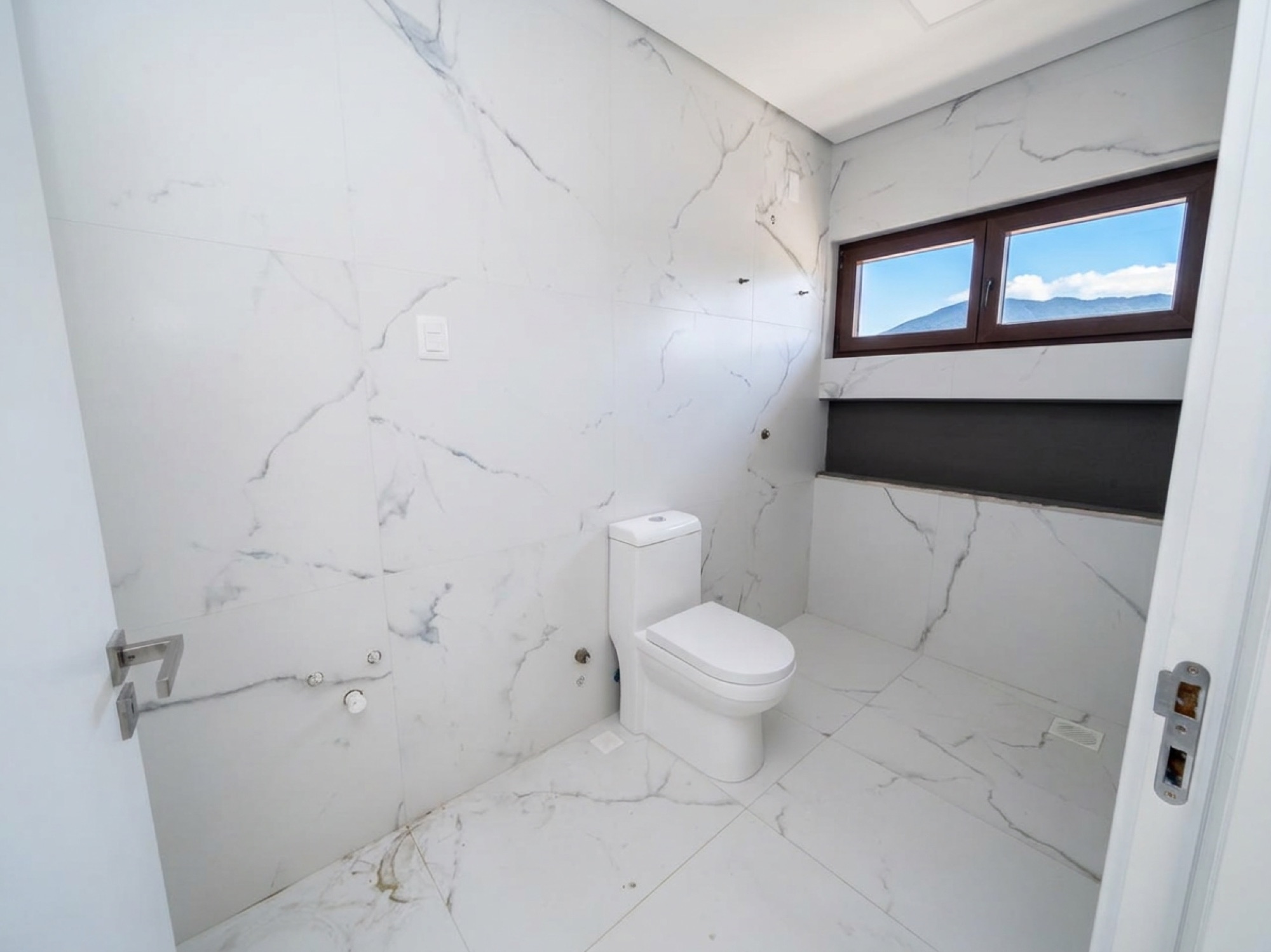 Bathroom · House Q10 L05 · Vivapark Porto Belo