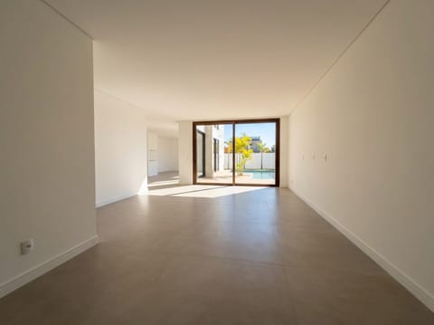 Living 3 · Casa Q23 L08 · Vivapark Porto Belo