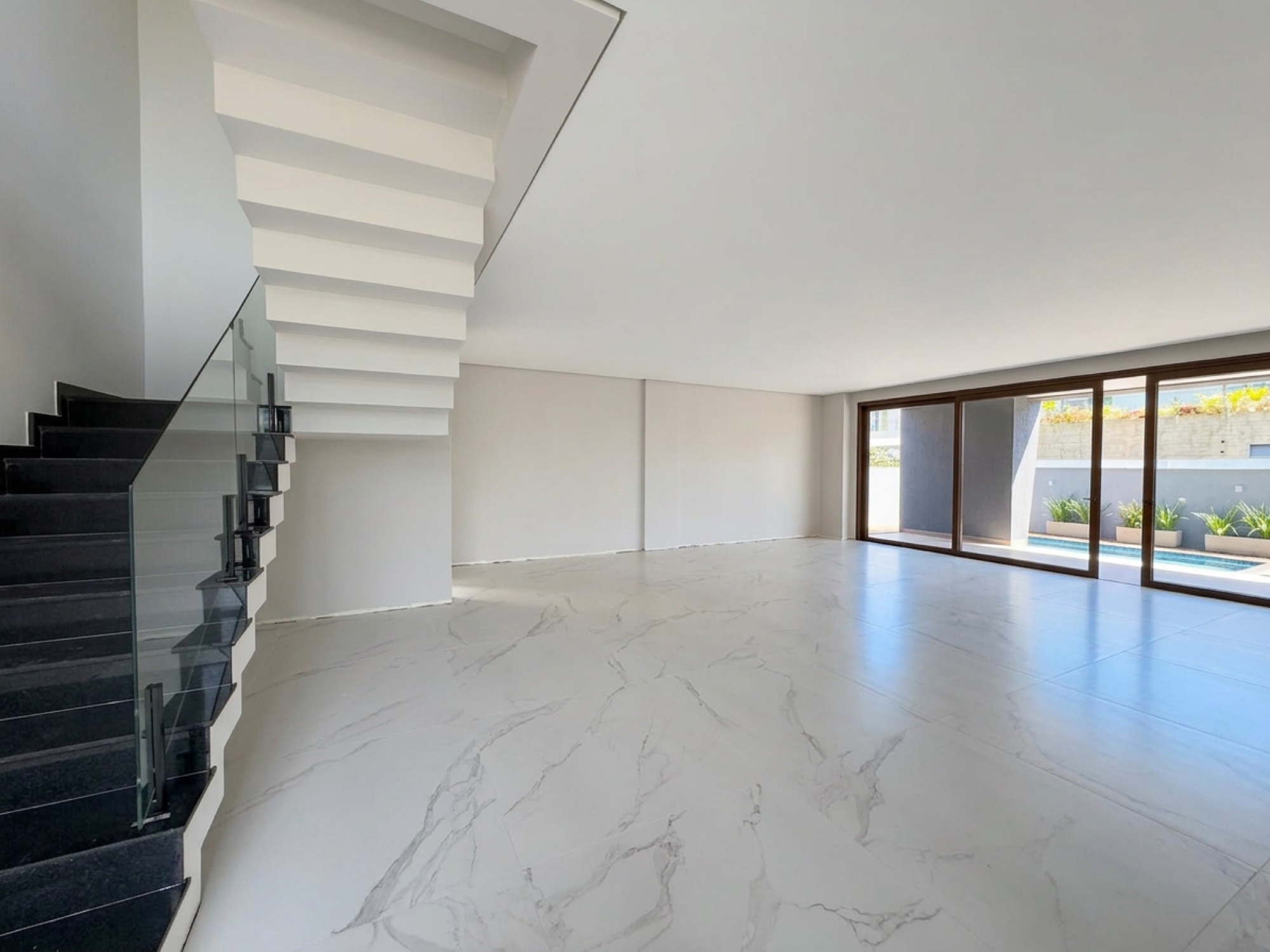 Living with staircase 2 · House Q08 L01 · Vivapark Porto Belo