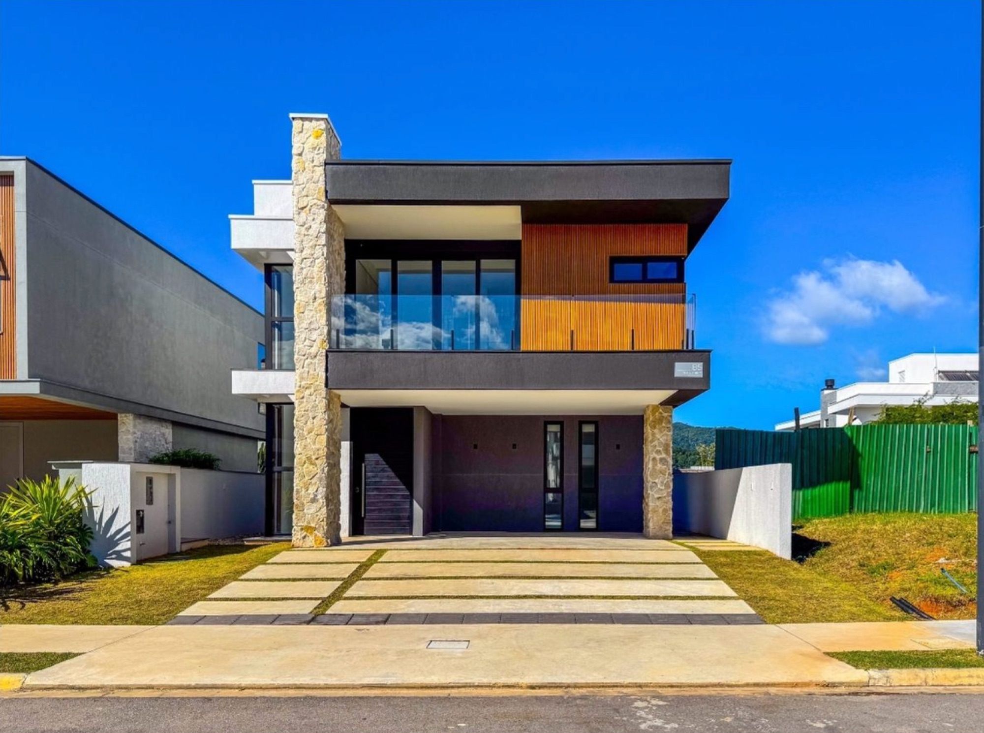 Facade · House Q08 L14 · Vivapark Porto Belo