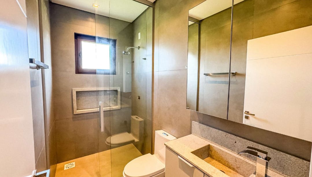 Screenshot 2026 10 22 at 17.32.25 · Furnished and Decorated House · Vivapark Porto Belo