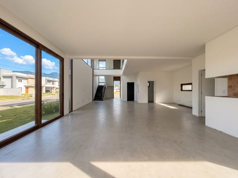 Living 4 · Casa Q10 L05 · Vivapark Porto Belo