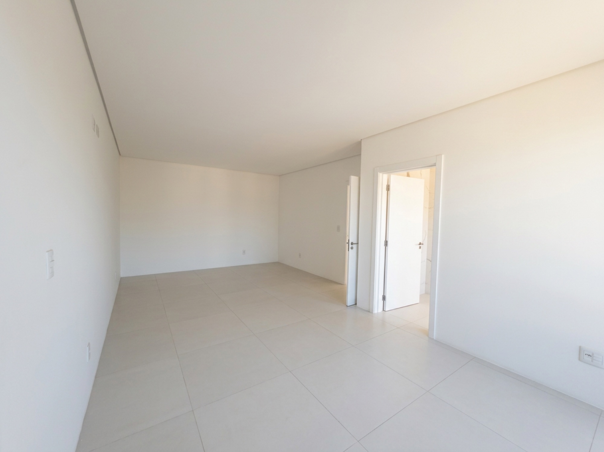 Suite 6 · House Q10 L05 · Vivapark Porto Belo