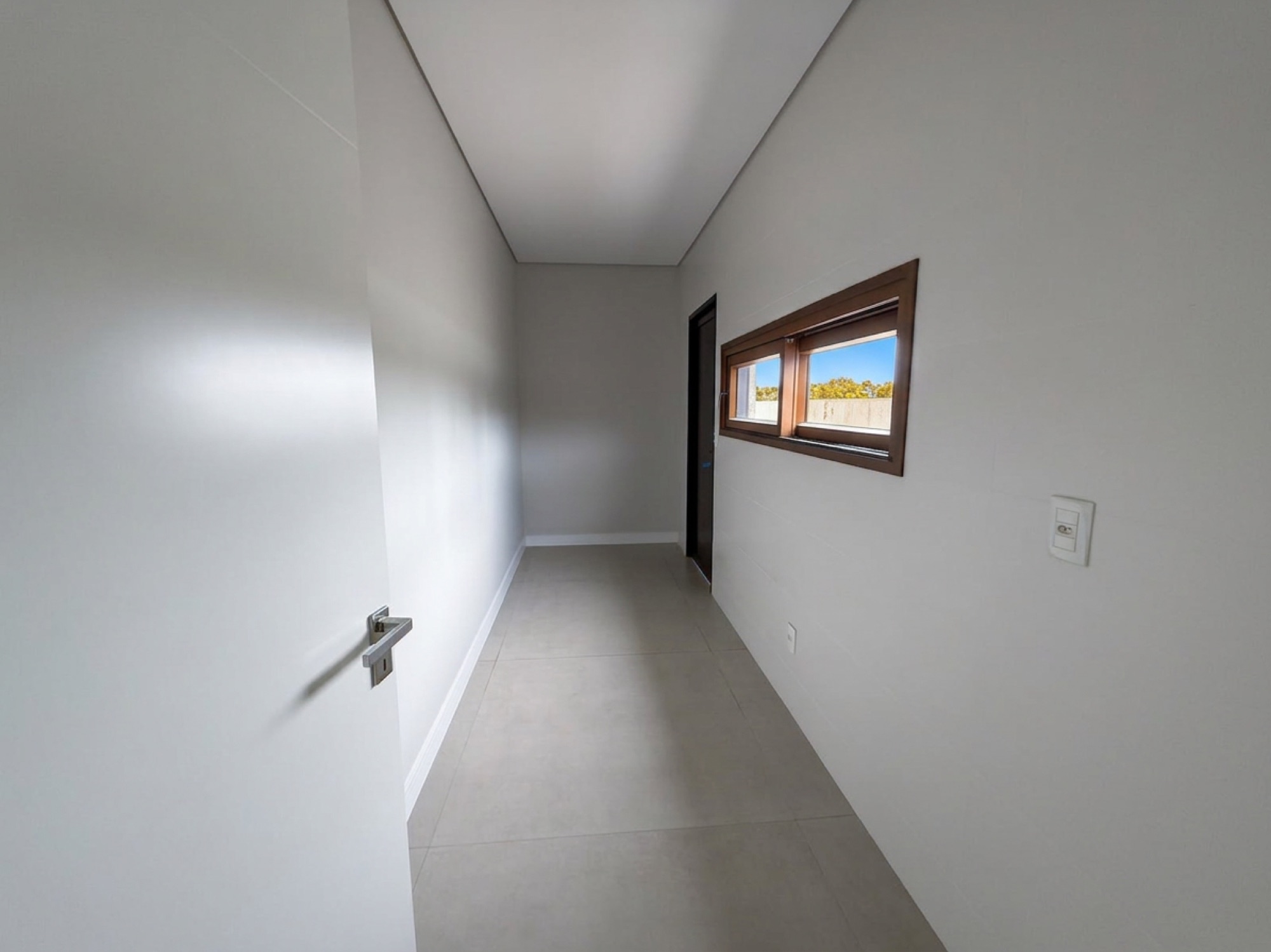 Hallway 2 · House Q05 L04 · Vivapark Porto Belo
